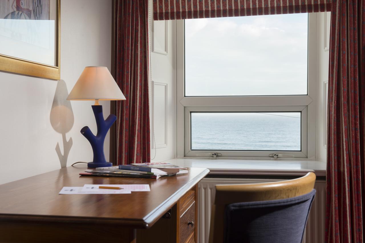 Regency Hotel Douglas Extérieur photo